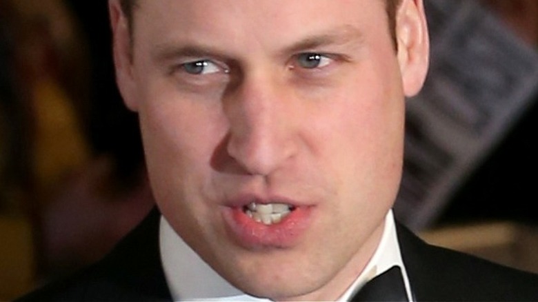 Le prince William semble tendu