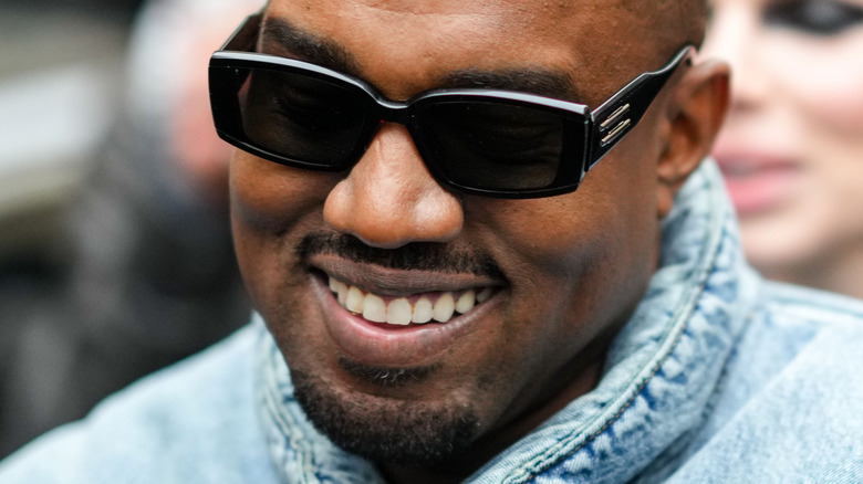 La vraie signification derrière New Again par Kanye West