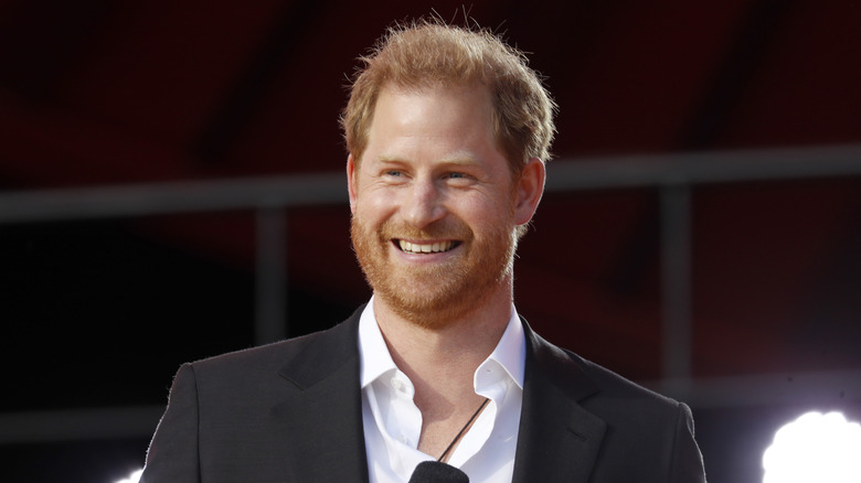 Prince Harry souriant