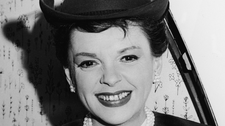 Judy Garland souriante, 1963 