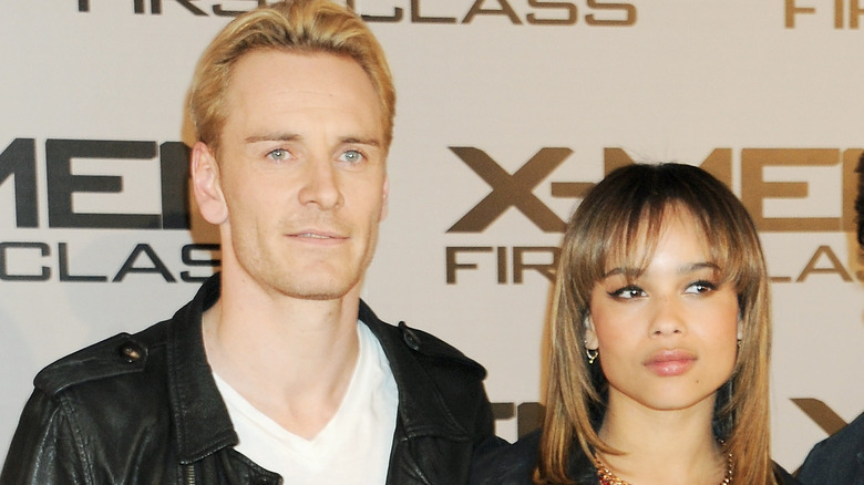 Michael Fassbender et Zoe Kravitz lors d'un événement X-Men 