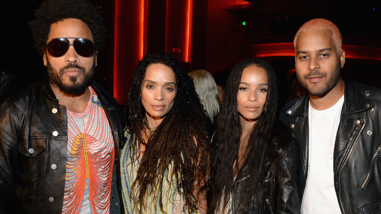 Lenny Kravitz, Lisa Bonet, Zoe Kravitz et Twin Shadow lors d'un événement