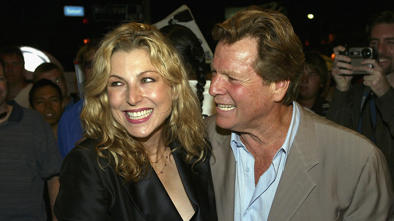 Tatum O'Neal et Ryan O'Neal souriant 