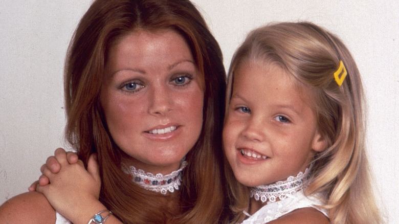 Priscilla et Lisa Marie Presley posent ensemble