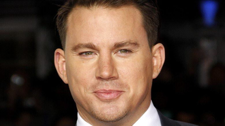 Channing Tatum posant