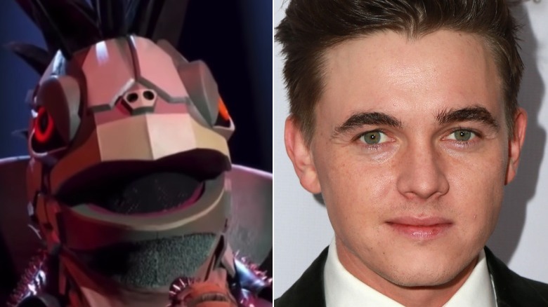 Tortue masquée du chanteur et image partagée de Jesse McCartney