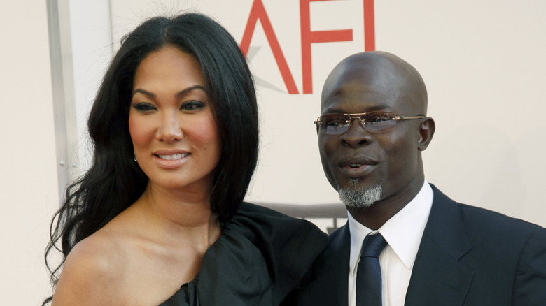 Kimora Lee Simmons et Djimon Hounsou sur le tapis rouge