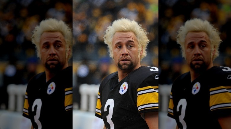 Jeff Reed fronçant les sourcils