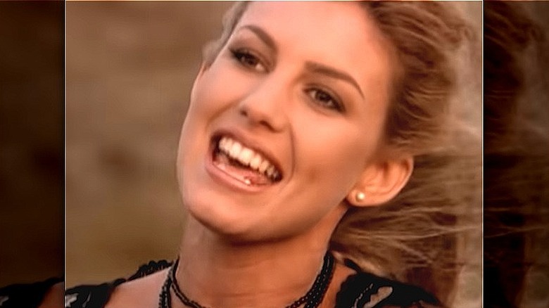 Faith Hill chante Wild One