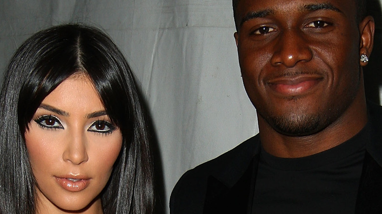 Kim Kardashian et Reggie Bush sur le tapis rouge