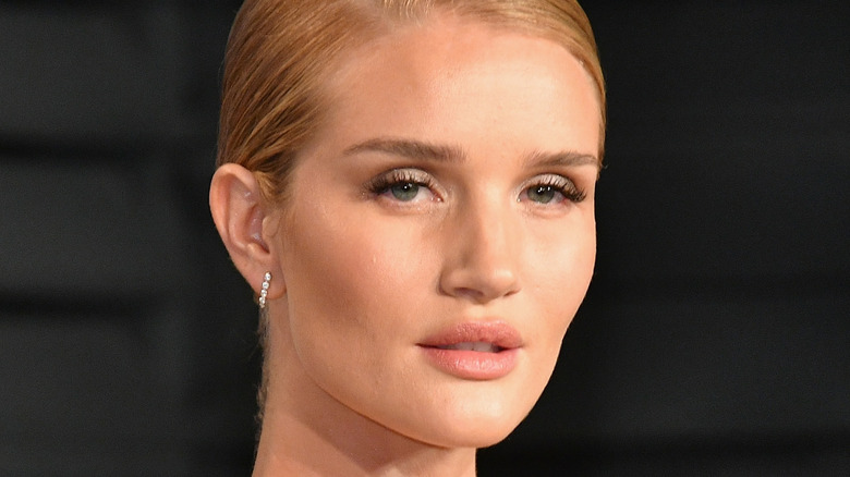 Rosie Huntington-Whiteley lors d'un événement 