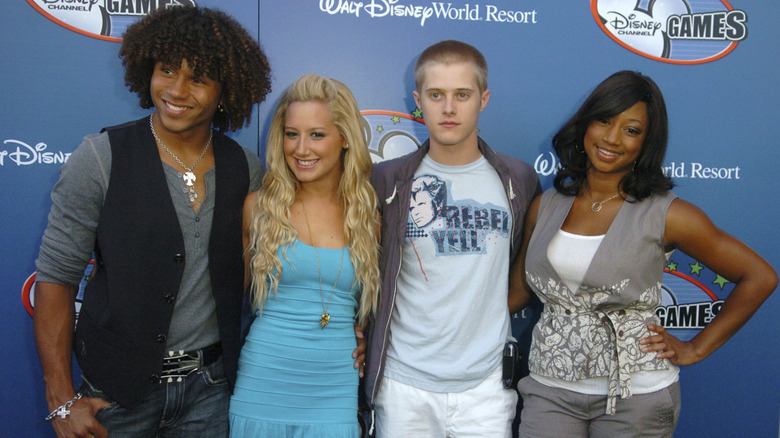 Corbin Bleu, Ashley Tisdale, Lucas Grabeel et Monique Coleman sur le tapis rouge