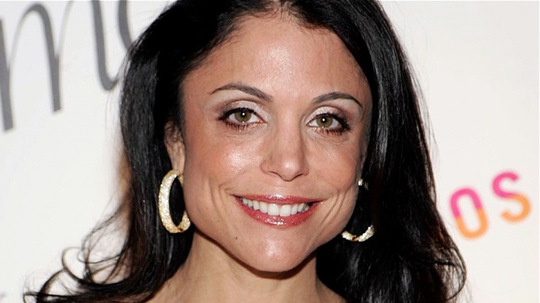 Bethenny Frankel souriante