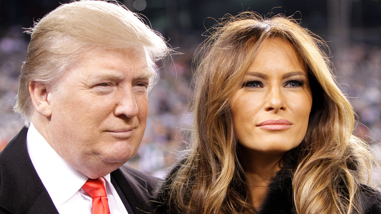 Donald Trump pose avec Melania Trump