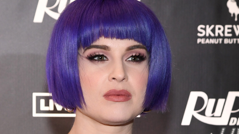 Kelly Osbourne, posant