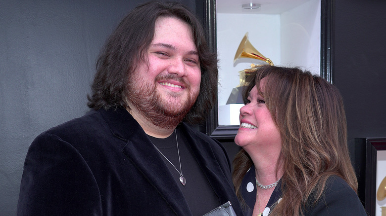 Wolfgang Van Halen avec maman Valérie Bertinelli