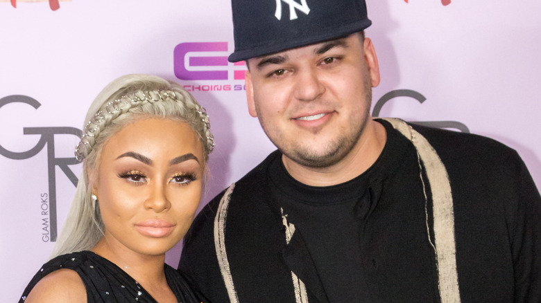 Rob Kardashian et Blac Chyna à la sortie de Chymoji 