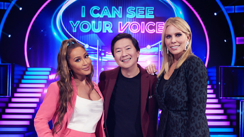 Adrienne Houghton, Ken Jeong et Cheryl Hines dans Je peux voir ta voix