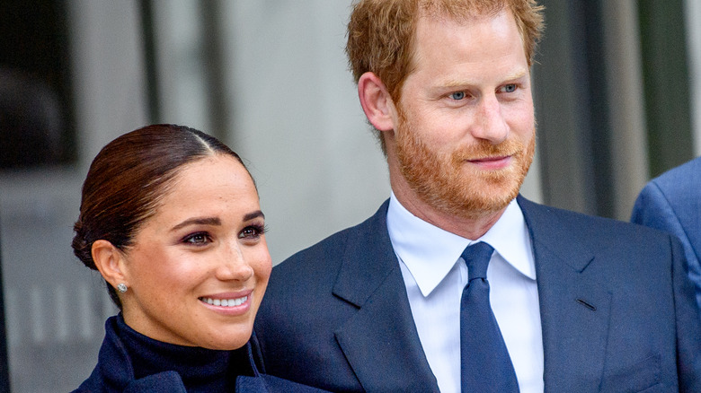 Meghan Markle et le prince Harry posent