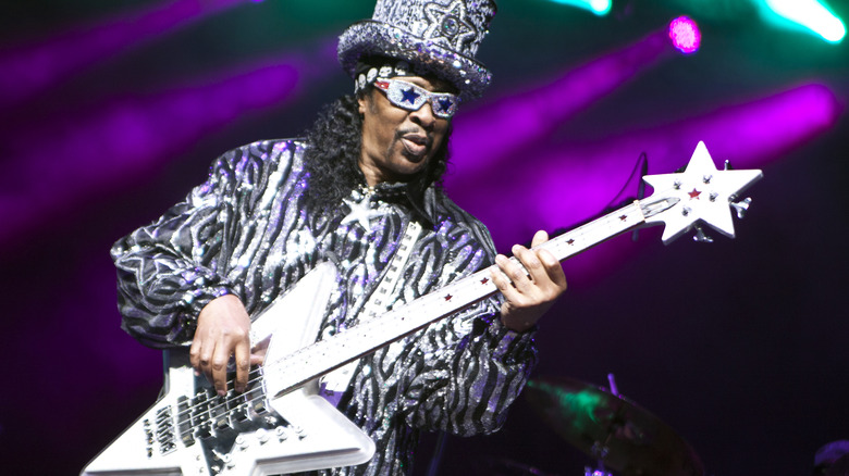 Bootsy Collins souriant