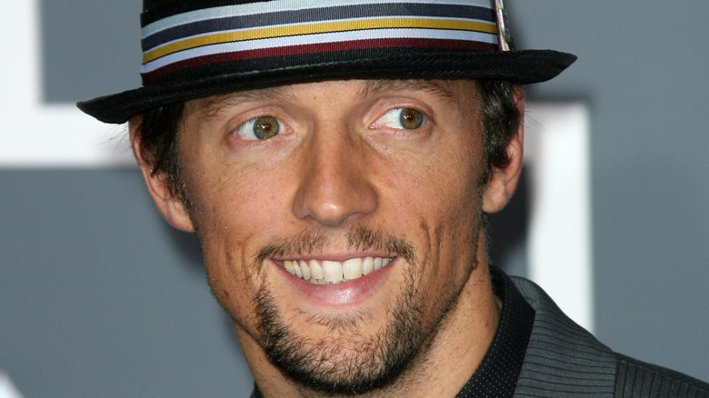 Jason Mraz souriant