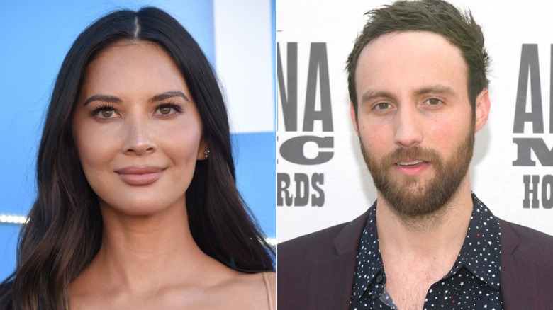 Olivia Munn souriant Ruston Kelly souriant