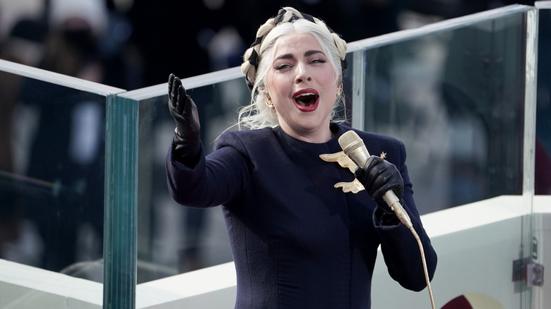 Lady Gaga chante à l'investiture de Joe Biden