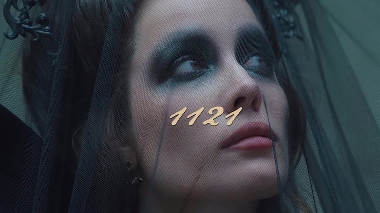 Halsey dans le clip de 1121