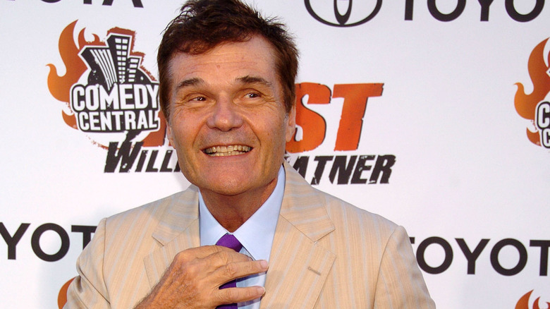 Fred Willard souriant