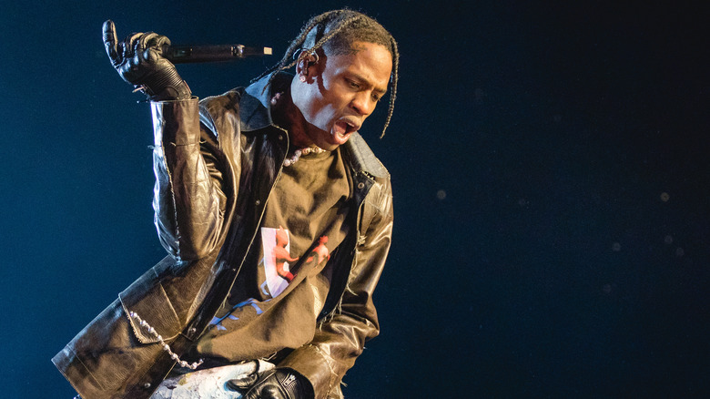 Travis Scott sur scène lors du troisième festival annuel Astroworld