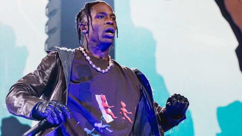 Travis Scott bouche ouverte Astroworld 