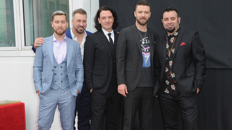 *NSYNC posant ensemble en 2018