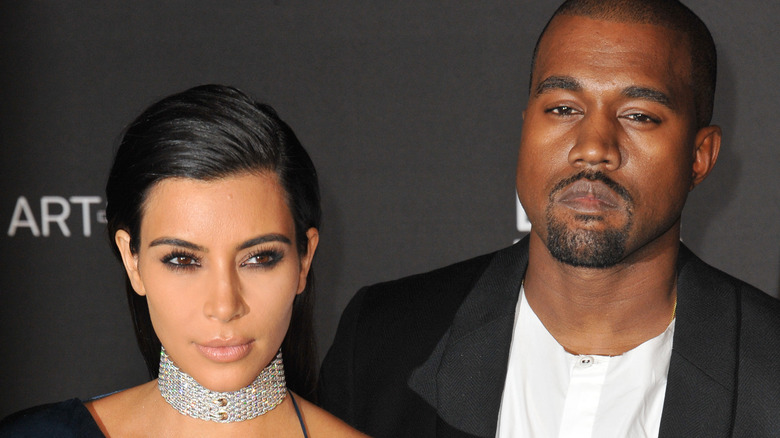 Kim Kardashian et Kanye West posent