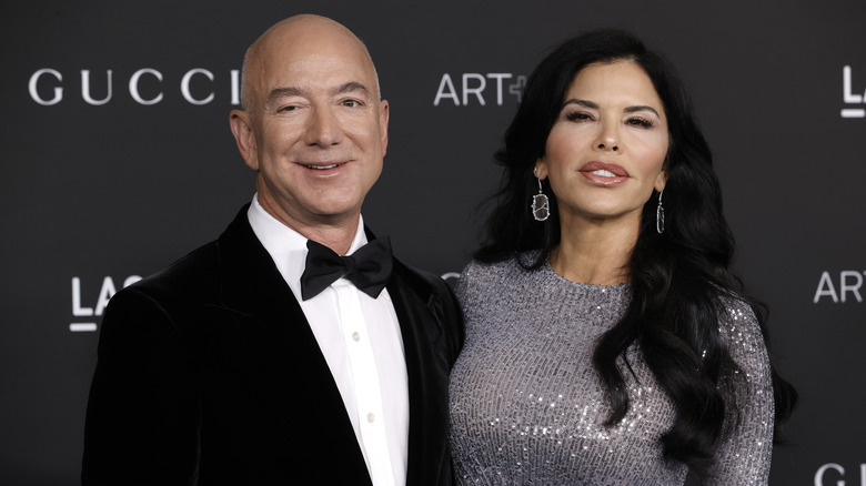 Jeff Bezos et Lauren Sanchez sur le tapis rouge