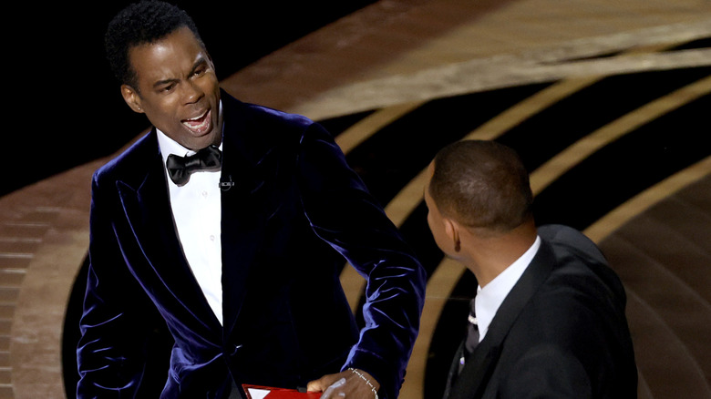 Will Smith gifle Chris Rock sur scène 