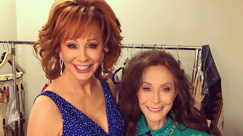 Reba McEntire avec Loretta Lynn