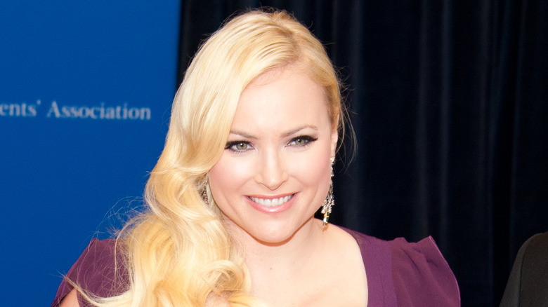 Meghan McCain souriante