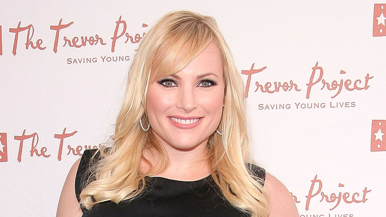 Meghan McCain souriante