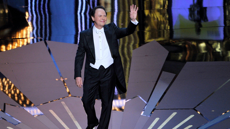 Billy Crystal sur scène lors de la 84e cérémonie annuelle des Oscars