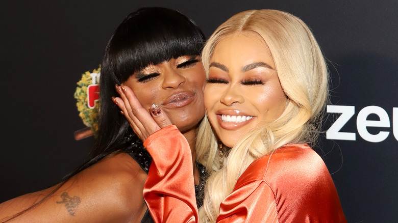 Tokyo Toni sur le tapis rouge avec Blac Chyna