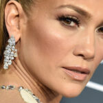 Jennifer Lopez se sent vraiment comme ça à propos de sa romance avec Ben Affleck