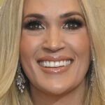 La performance de Carrie Underwood aux Grammys fait remuer la langue