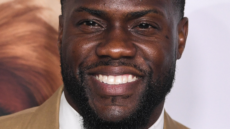 La transformation de Kevin Hart de l’enfance à 42 ans