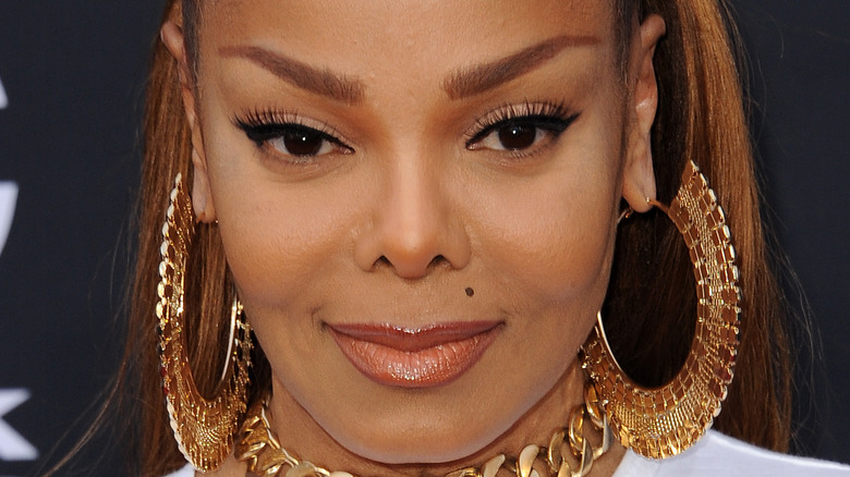 Que pense vraiment Janet Jackson du nouveau documentaire entourant son plus grand scandale ?