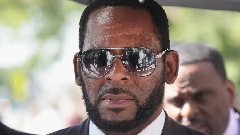 R. Kelly a-t-il vraiment engagé l’avocat de Bill Cosby ?