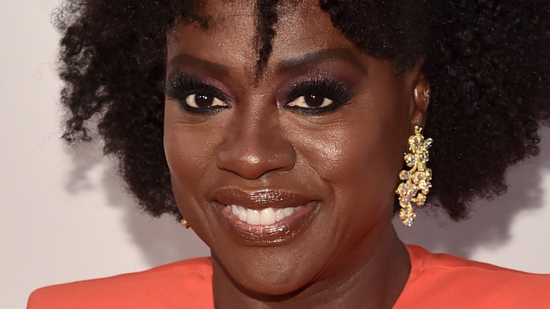 Viola Davis est absolument rôtie pour son interprétation de Michelle Obama