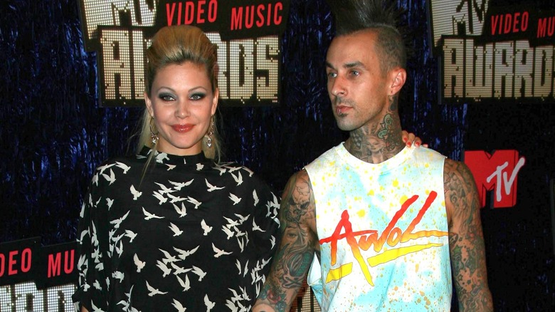 Shanna Moakler et Travis Barker main dans la main les jeunes années