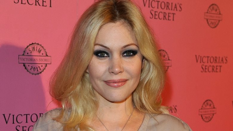 Shanna Moakler souriante 