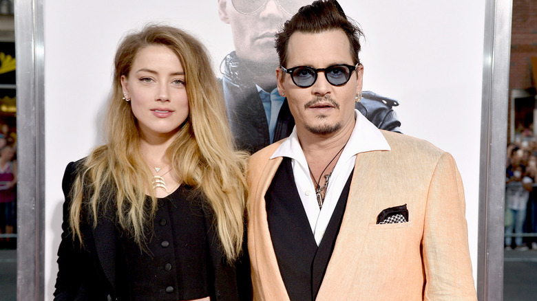 Johnny Depp Amber Heard pose