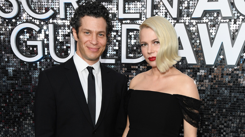 Michelle Williams et Thomas Kail posent 